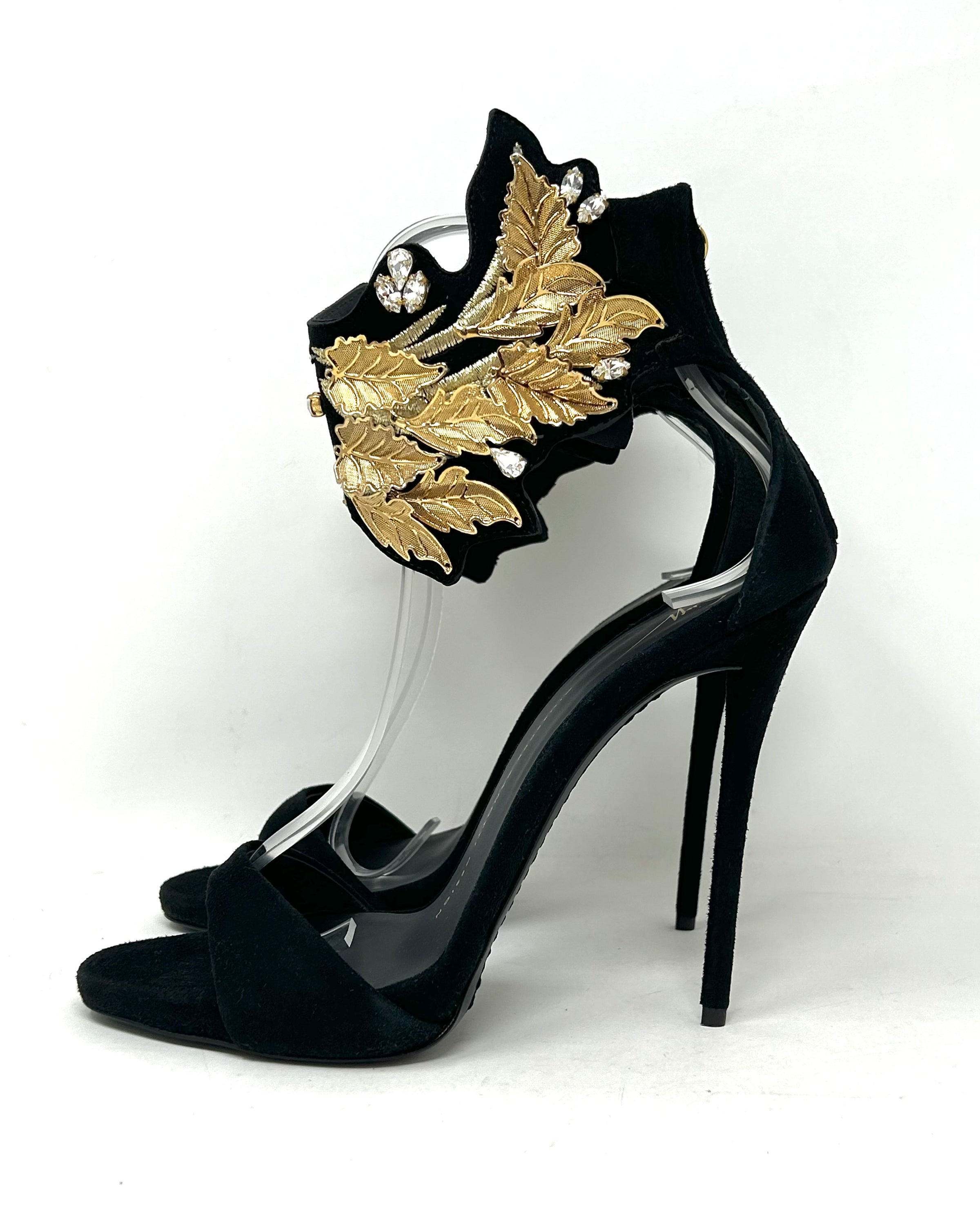 Black and shop gold giuseppe heels