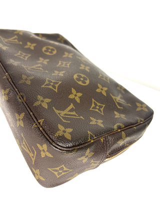 Louis Vuitton Preloved Trousse de Toilette 23 Washbag Toiletry Pouch
