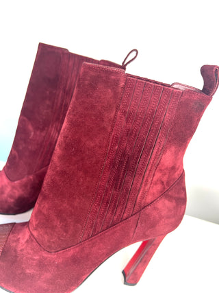 Christian Louboutin Me In The 90s 100 Burgundy Red Suede Ankle Boots – Size 40 / UK 7