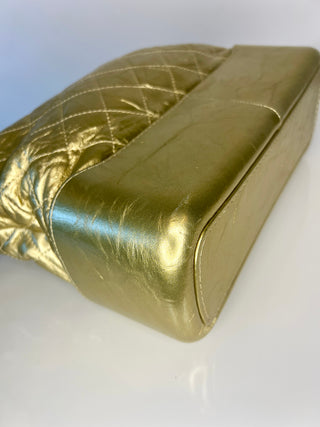 Chanel Gabrielle Medium Metallic Gold Quilted Hobo Bag – Circa 2017