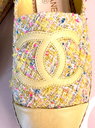Chanel Yellow Leather and Tweed CC Espadrilles Flats – Size 39 UK 6