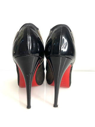 Christian Louboutin Preloved Shawnita Spiked Mesh Peep-Toe Black Heels 40 UK7