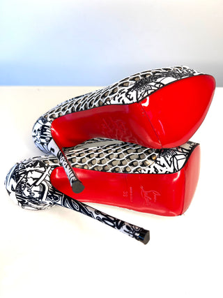 Christian Louboutin Fetish Satin Fishnet Lace Peep-Toe Platform Heels 38 UK5