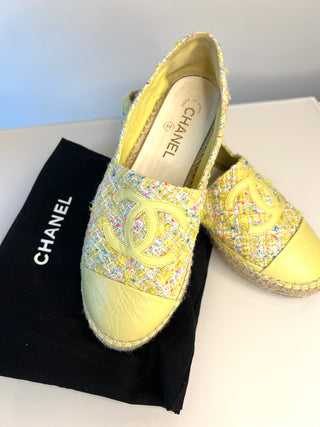 Chanel Yellow Leather and Tweed CC Espadrilles Flats – Size 39 UK 6