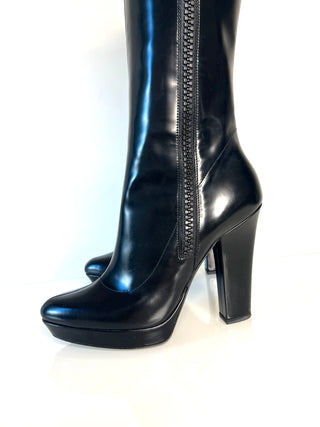 Gucci Glossy Black Leather Knee-High Platform Boots – EU 38.5 / UK 5.5