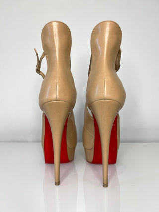 Christian Louboutin Preloved Marlenalta 150 Nude Leather Platform Heels 37.5 UK4.5