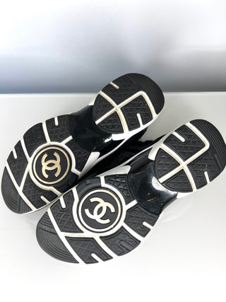 Chanel Preloved Grey Fabric Black Suede Sneakers Trainers 38.5 UK5.5