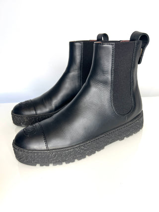 Chanel Preloved Black Leather CC Chelsea Boots 39 UK6