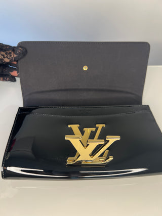 Louis Vuitton Louise Gold LV Black Patent Leather Clutch Bag