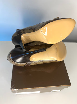 Gucci GG Canvas Leather Bow Brown Pumps Heels – Size 39 UK 6