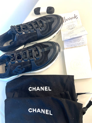 Chanel Black Suede & Leather CC Trainers Sneakers – Size 39 UK 6