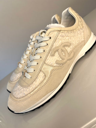 Chanel CC White, Cream & Beige Tweed, Suede and Leather Trainers – Size 38.5 UK 5.5