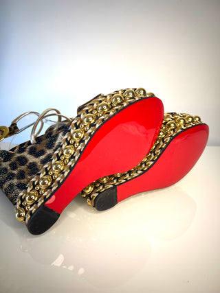 Christian Louboutin Chocazeppa Leopard Print Wedge Sandals – Size 38  UK 5