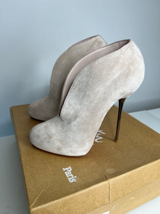 Christian Louboutin Fastissima 120 Misty Rose Suede Metal Heel Booties 37 UK4