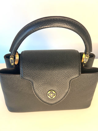 Louis Vuitton LV Capucines MM - Black Taurillon Leather Handbag