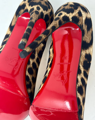 Christian Louboutin So Kate 120 Leopard Print Satin Pump Heels 39 UK 6