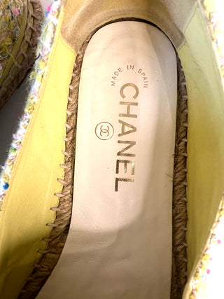 Chanel Yellow Leather and Tweed CC Espadrilles Flats – Size 39 UK 6