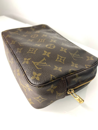 Louis Vuitton Preloved Trousse de Toilette 23 Washbag Toiletry Pouch