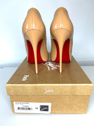 Christian Louboutin So Kate 120 Nude Patent Heels 38 UK5