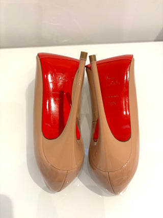 Christian Louboutin So Kate 120 Nude Patent Heels 39.5 UK6.5