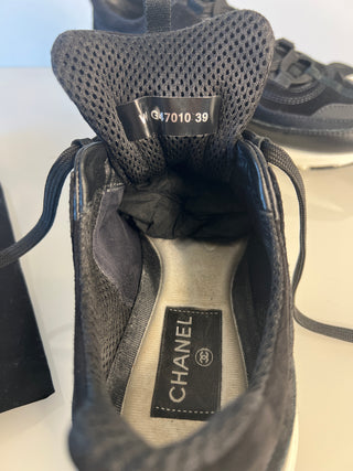 Chanel Black Suede & Leather CC Trainers Sneakers – Size 39 UK 6