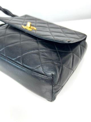 Vintage Chanel Black Quilted Leather Flap – Gold-Plated Hardware Cross-body Shoulder Bag