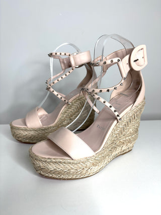 Christian Louboutin Chocazeppa Spikes 120 Beige Wedge Sandals 38 UK5