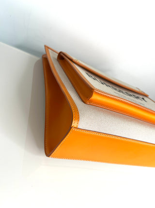 Burberry Pre-Loved Pocket Bag White /Orange Cotton Leather Medium Bag