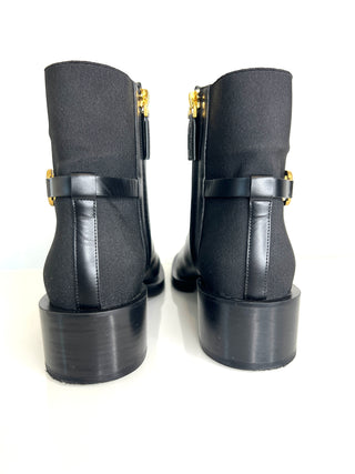 Valentino Garavani VLogo Black Leather Chelsea Ankle Boots 38 UK5