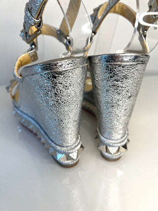 Christian Louboutin Pyraclou 110 Silver Specchio Vintage Leather Wedge Sandals 40 UK7