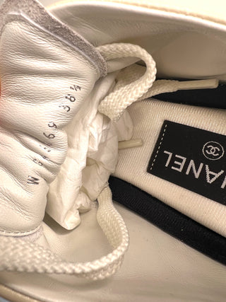 Chanel CC White, Cream & Beige Tweed, Suede and Leather Trainers – Size 38.5 UK 5.5