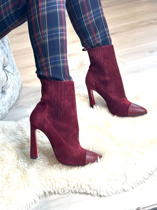 Christian Louboutin Me In The 90s 100 Burgundy Red Suede Ankle Boots – Size 40 / UK 7