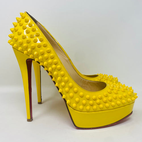 Bianca Spikes Yellow Patent Leather Platform Heel with signature red soles  39 1/2