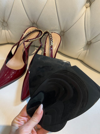 Gucci Pre-Loved Signoria Slingback Rosso Ancora Burgundy Patent Leather Heels 37 UK4