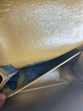 Chanel Vintage Classic Double Flap Bag – Tan Lambskin with Gold Hardware