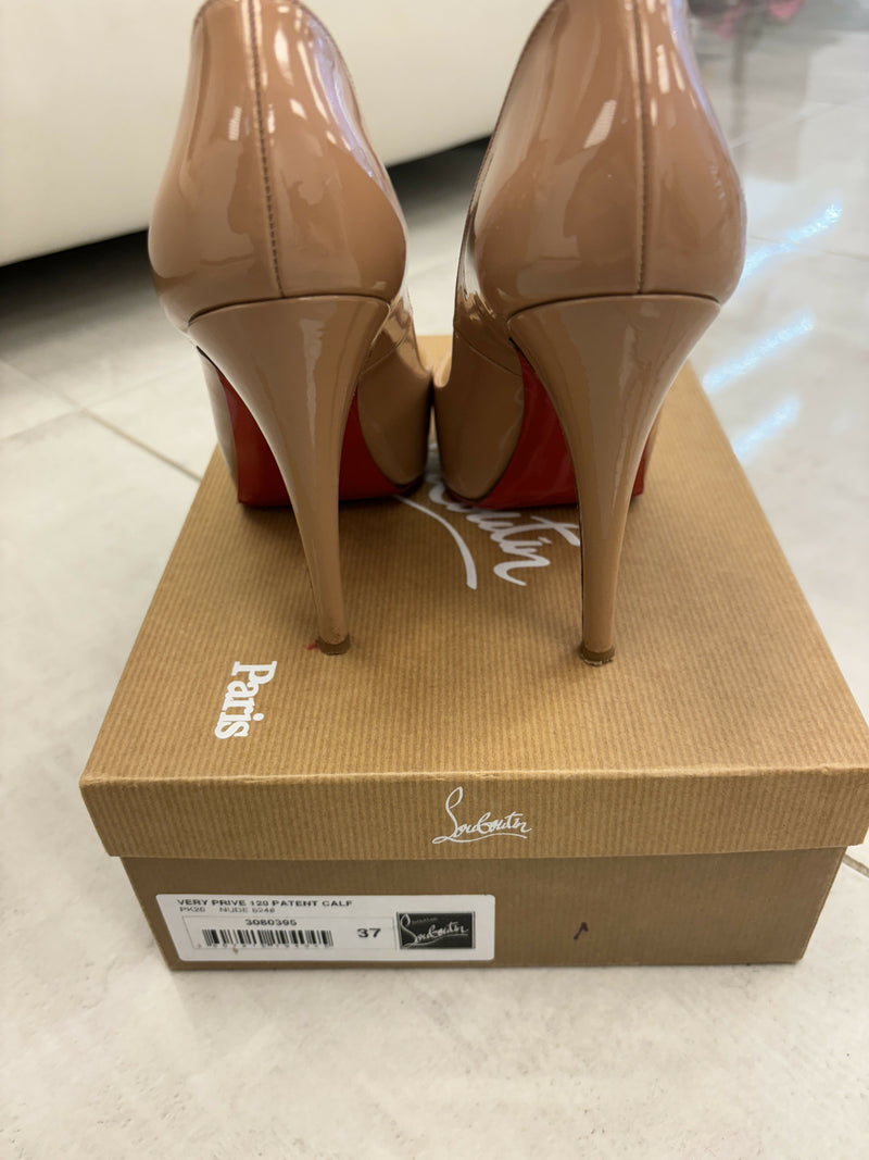 Christian Louboutin Very Prive Nude Patent 37