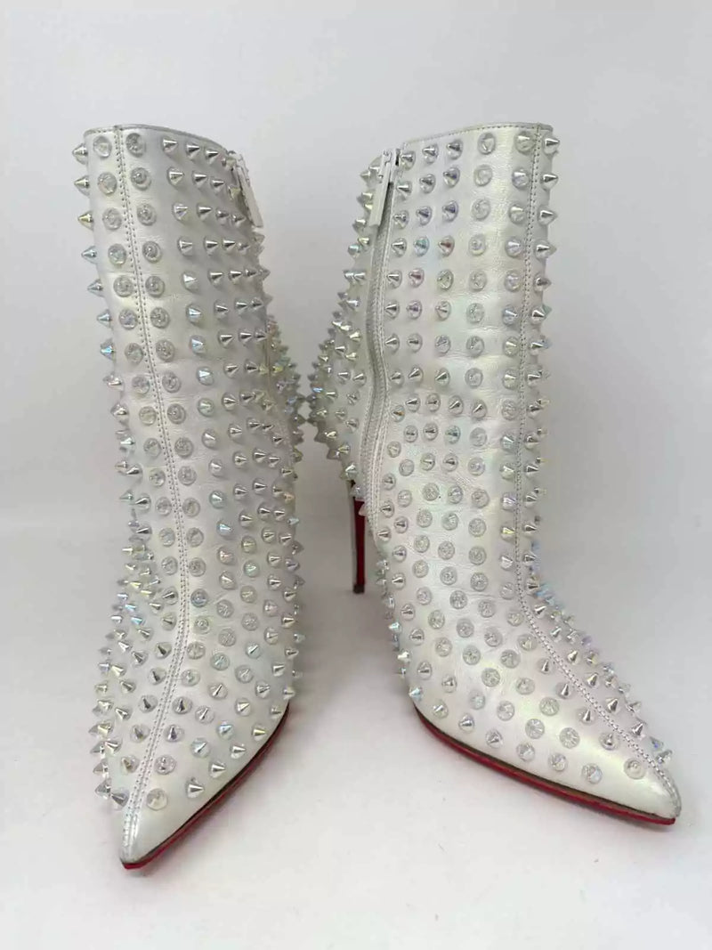 Christian Louboutin Snakilta 100 White Leather Iridescent Spike Booties 37