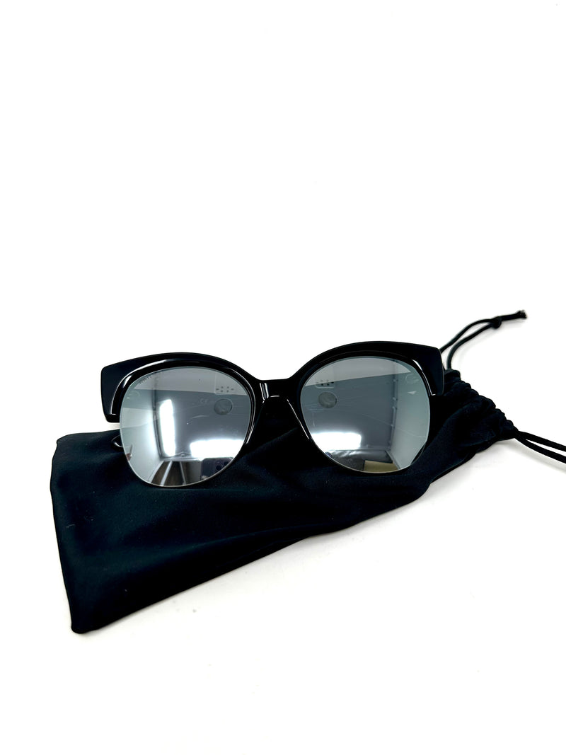 Priya Women's Black Glitter/Grey Silver Gradient Sunglasses