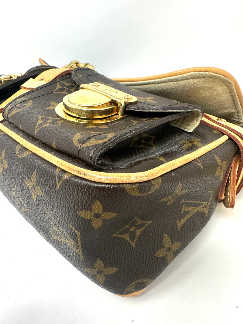 Louis Vuitton Handbag Hudson PM Monogram Canvas Shoulder Bag Gold Hardware