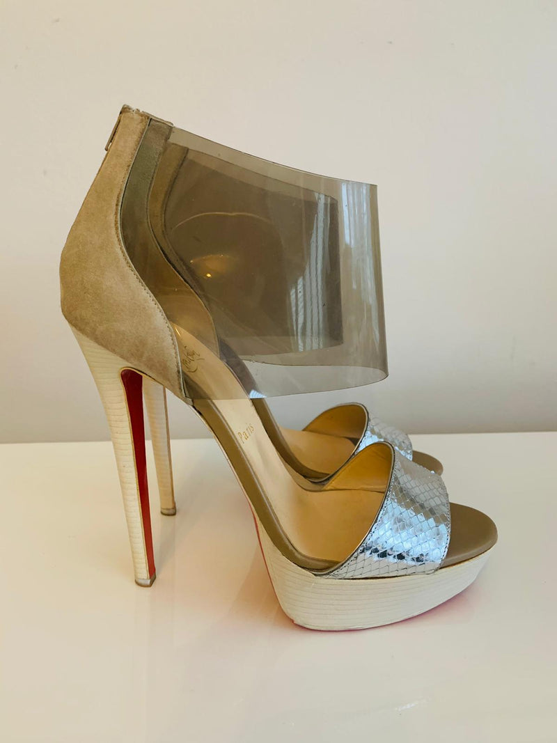 Price Reduced Shoes Designer By Christian Louboutin Size: 5.5